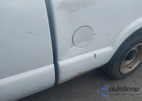 1997 Chevrolet S-10 Ls Fleetside/Ls Sportside from USA, damaged, VIN 1GCCS1943VK148948